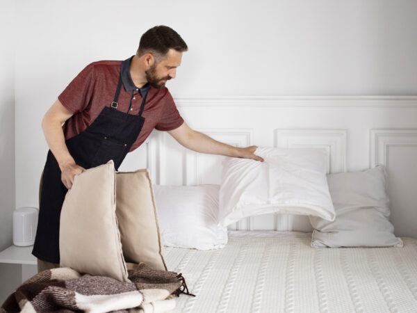 man-servant-making-bed man-servant-making-bed