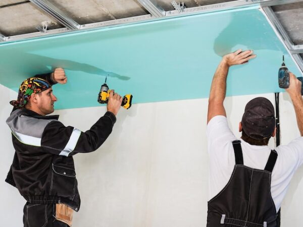 plasterboard-installers-men-assembling-drywall-false-ceiling-simple-affordable-renovation-premises_166373-1909 plasterboard-installers-men-assembling-drywall-false-ceiling-simple-affordable-renovation-premises_166373-1909